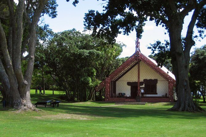 3-Day Bay of Islands Tour from Auckland - Waitangi Treaty Grounds: guided culture that makes the trip feel real