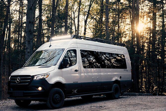 Auckland Airport Private Transfers in a Luxury Minibus - Meet-and-Greet Inside Auckland Airport: Start Smooth, Not Stressed