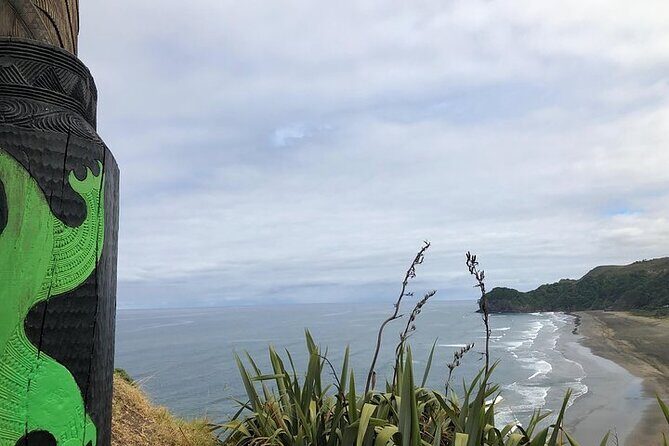 Auckland City and West Coast Black Sand Beach Full Day Tour - Mercer Bay Loop Track: The Part Where You Earn the Views