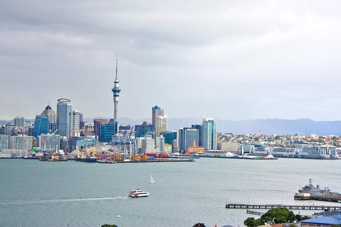 Auckland City Highlights, Afternoon Piha Beach & Rainforest Tour - Why this Auckland-and-Waitakere day trip is a great first-timer move