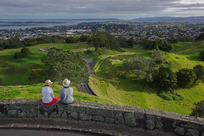 Auckland City Highlights, Afternoon Piha Beach & Rainforest Tour - Price and value: what $183.07 buys you (and what it doesn’t)