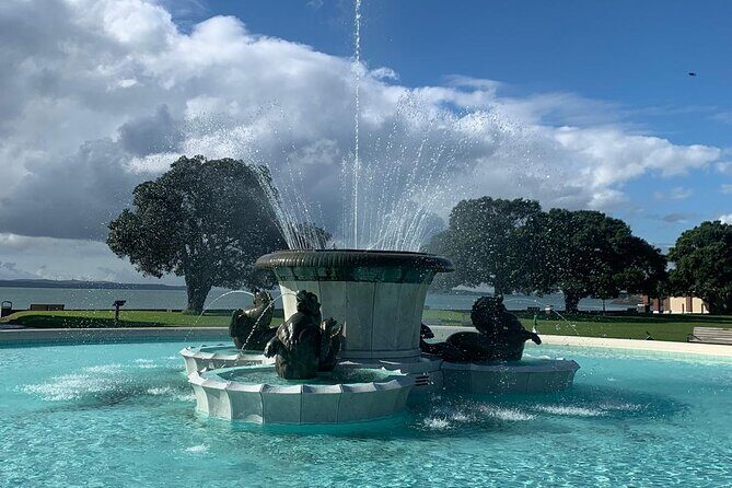 Auckland City Tour — One Day The Ultimate Auckland Experience - North Head Historic Reserve and Mount Eden’s 360° Summit Views