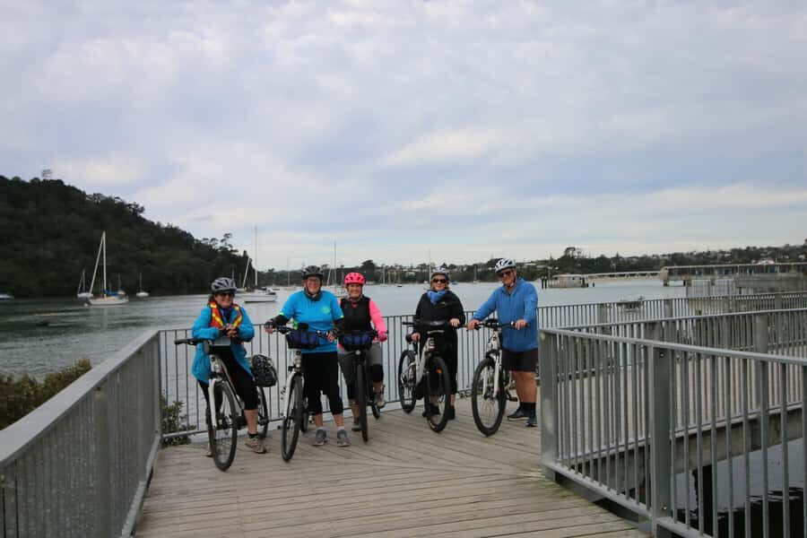 Auckland Half-Day Ebike Tour Excursion - Opunuku Stream cycleway: riding through Auckland’s older parts