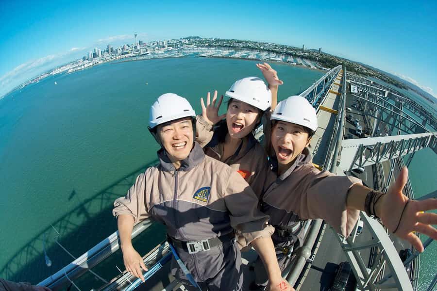 Auckland Harbor Bridge: Bridge Climb - Key things I’d plan around before you climb
