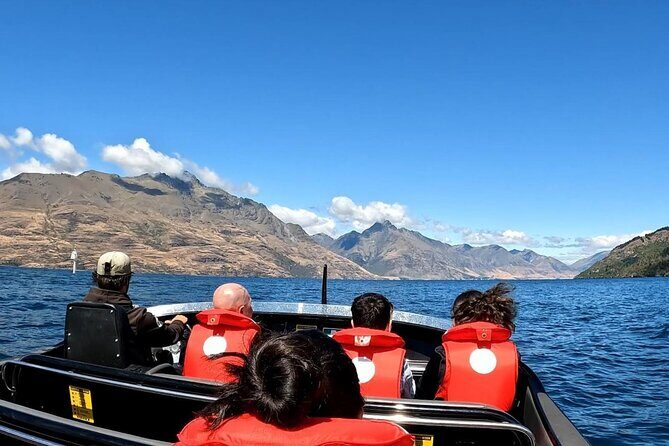 Auckland Harbour Sailing Experience - Tea time on the water: included comfort that actually helps