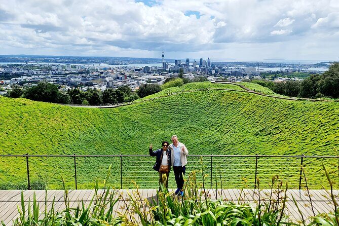 Auckland Hidden Gem Half Day Tour - Guides who adjust to weather: what to expect on a rain day