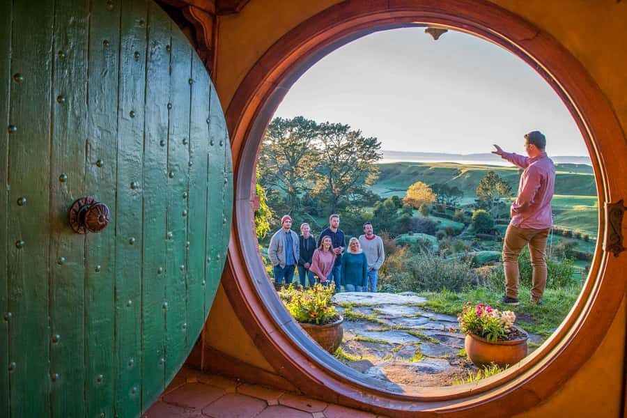 Auckland: Hobbiton Movie Set Day Trip with Festive Lunch - Key Points I’d Bookmark Before You Go