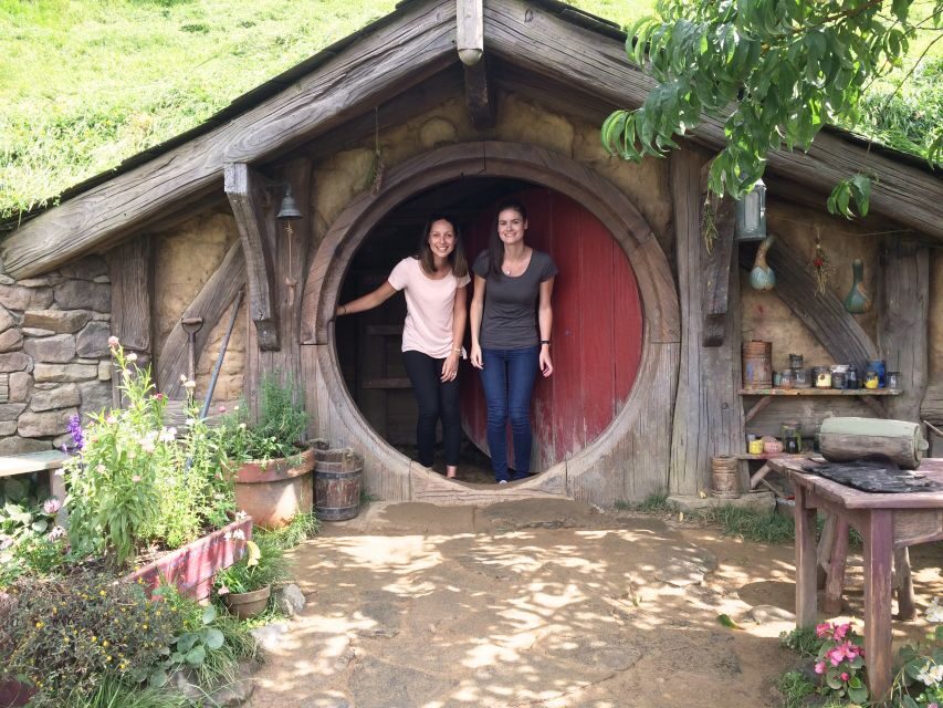 Auckland: Hobbiton Movie Set Day Trip with Festive Lunch - Who This Hobbiton Day Trip Suits Best
