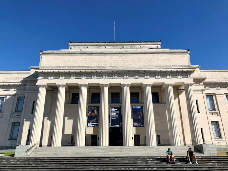 Auckland: Private Walking Tour with a Local - Picking your starting point in central Auckland