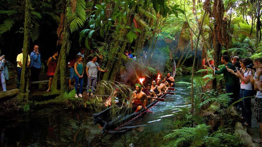 Auckland: Rotorua Tour with Mitai Māori Village & Wai-O-Tapu - Getting Value for $283: What This Day Tour Bundles for You
