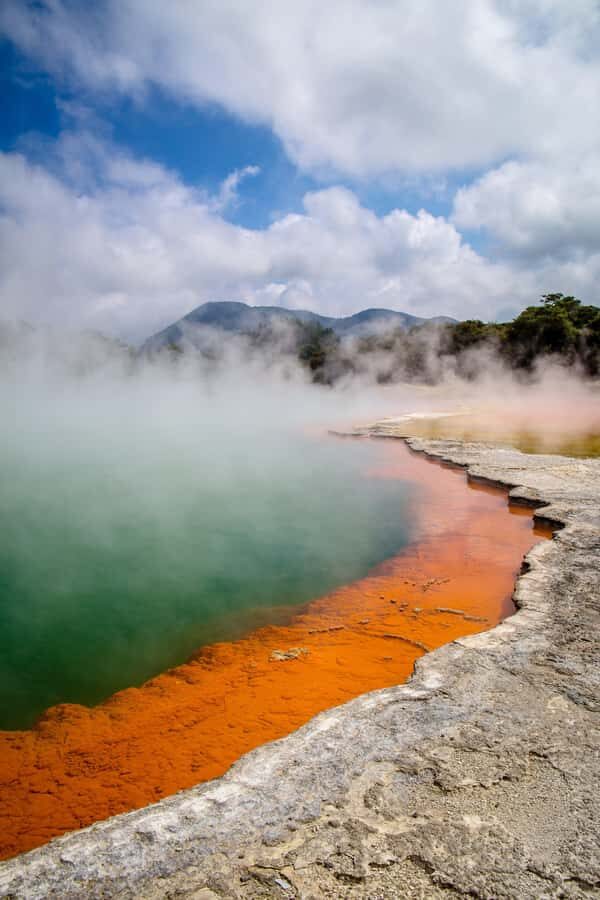 Auckland: Rotorua Wai-O-Tapu, Te Puia with Haka - Rotorua from Auckland: the ride time and why it still works