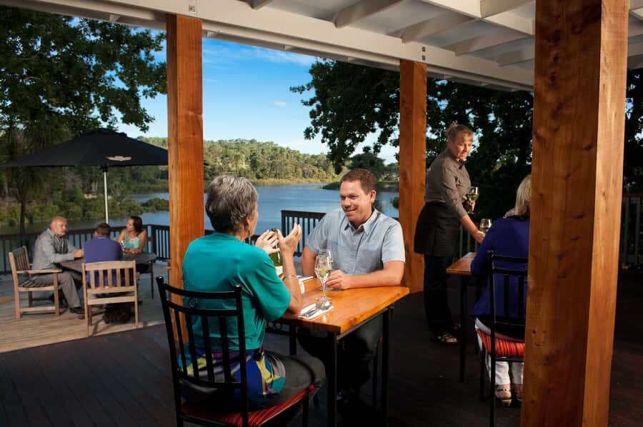 Auckland: Scenic Boat Cruise to the Riverhead Tavern - Auckland to Riverhead by boat: what makes this trip work