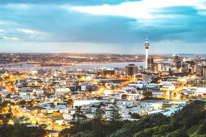 Auckland Scenic Tour : Must-See Sights in Half Day - Stop 4: Michael Joseph Savage Memorial Park for a Quick Dose of Place
