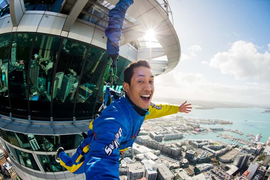 Auckland: SkyJump with Sky Tower Entry Ticket - Meeting point and check-in: where you’ll start (and what to bring)