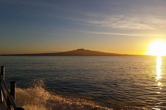Auckland Sunset Harbour Cruise - Why the Auckland Harbour Bridge sunset pass feels worth it