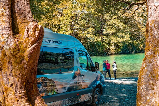 Auckland to Paihia via West Coast Small Group Tour (One Way) - Opononi and Hokianga Harbour: the lunch-break reset