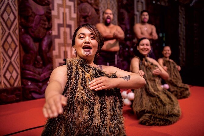 Bay of Islands Heritage Experience from Auckland incl. Waitangi & Russell - Key points before you go