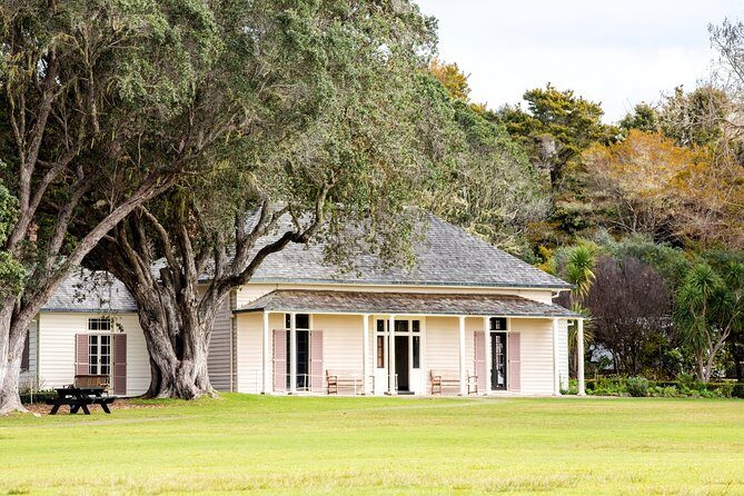 Bay of Islands Heritage Experience from Auckland incl. Waitangi & Russell - Māori cultural performance: the moment that connects learning to feeling