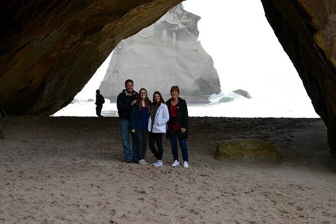 Coromandel Day Tour From Auckland - Lunch is on you, but snacks keep the day moving