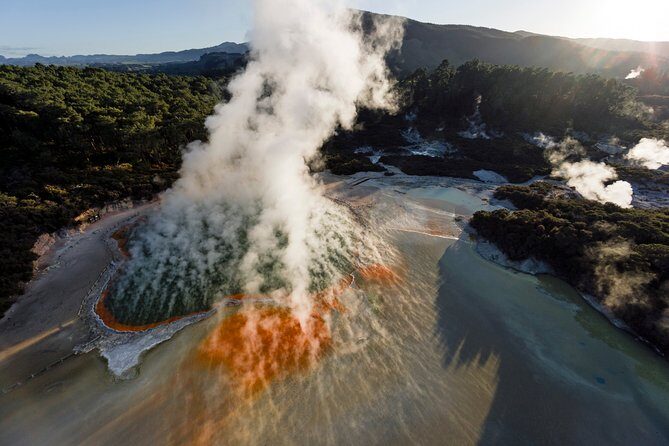 Devil's Bath Experience - Private Tour to Wai-O-Tapu & Lake Taupo - Huka Falls: where the river turns into a roar
