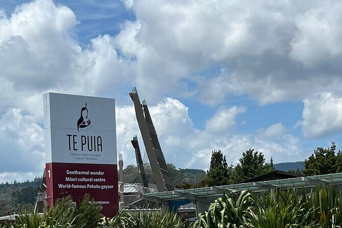 Ex Auckland: Rotorua Māori Village with Haka and Hot Springs - Stop 4: Polynesian Spa Deluxe Lake Spa (About 2 Hours)