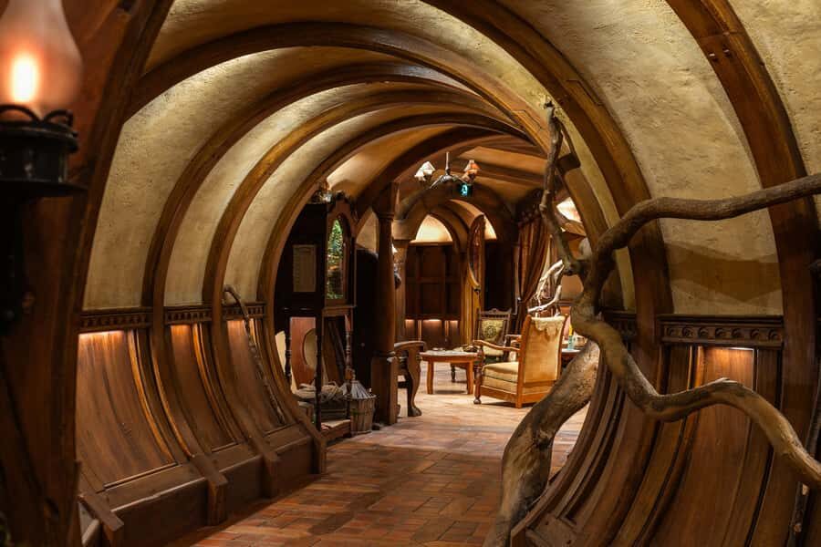 From Auckland: Hobbiton Movie Set Day Tour with Picnic Lunch - The Shire walk at Hobbiton: your guided 12-acre film-set tour