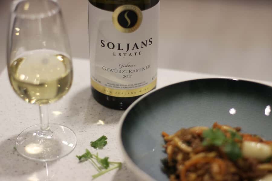 From Auckland: Small Group Kumeu Wine Tour with Lunch - Key highlights worth your time