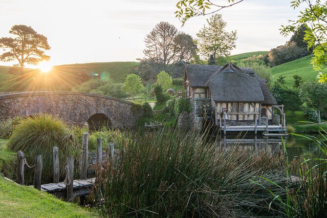 Hobbiton Movie Set Banquet Experience Private Tour From Auckland - FAQ