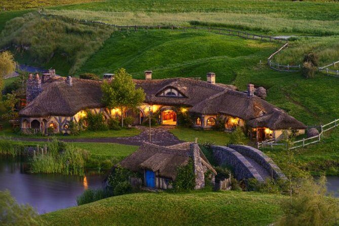 Hobbiton Movie Set Small Group Fully Guided Day Tour from Auckland - The drive: where the stories start before you ever see the hobbit holes
