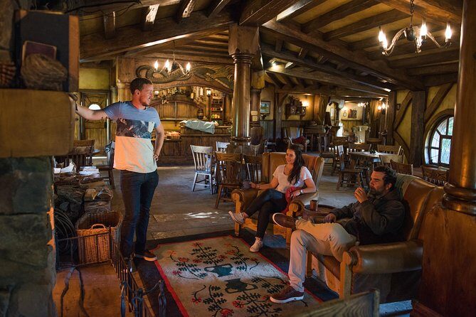 Hobbiton Movie set & Waitomo Caves Small Group Tour From Auckland - Weather, timing, and why the day can feel long