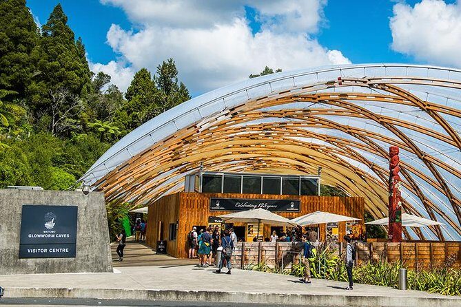 Hobbiton Movie set & Waitomo Caves Small Group Tour From Auckland - What kind of traveler should book this?