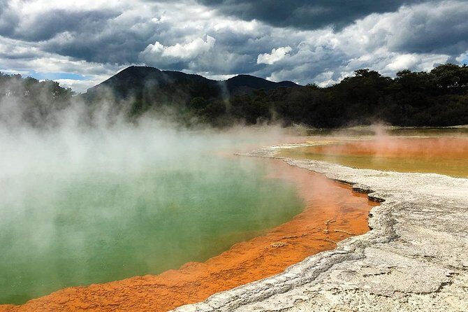 Hobbiton & Rotorua including Wai-O-Tapu - Small Group Tour from Auckland - Rotorua city views: quick sights from the road