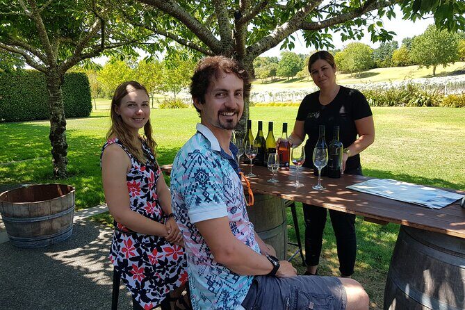 Kumeu Wine Region Shuttle from Auckland - SkyCity start, mobile ticket, and getting around without stress