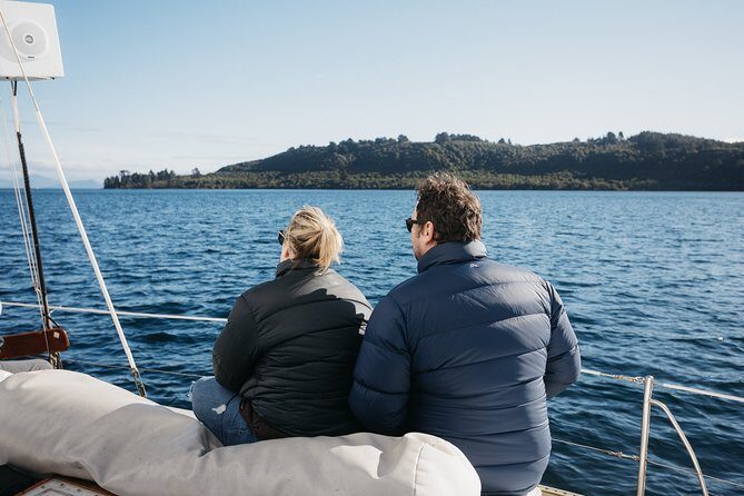 Lake Taupō Private Day Tour from Auckland to Māori Rock Carvings - Lake Taupō first: get your bearings before the cruise