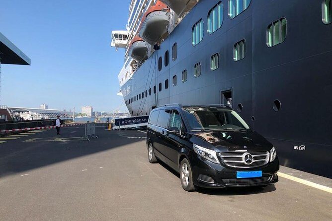 Luxury Airport transfers in Auckland - Your Ride to the CBD: Comfort That Helps After a Long Flight