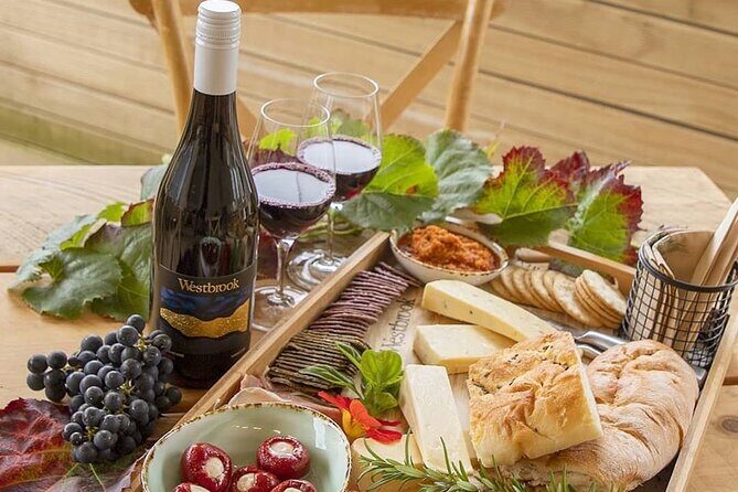 Luxury Private Auckland Wine & Beach Tour with Lunch - Key things that make this tour worth your time