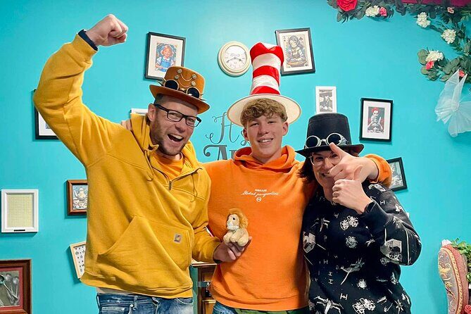 Mad Hatter's Hat Escape Room Experiences - The 60-minute flow: briefing, 10 puzzles, and finishing the mission