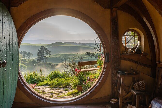 Magical Hobbiton: Small-Group Guided Tour from Auckland - Pickup logistics in Auckland CBD: how to make the morning painless