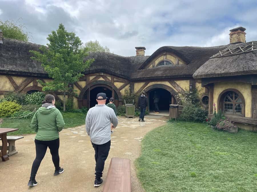 Magical Hobbiton & Waitomo Caves Small Group from Auckland - Who this tour fits best