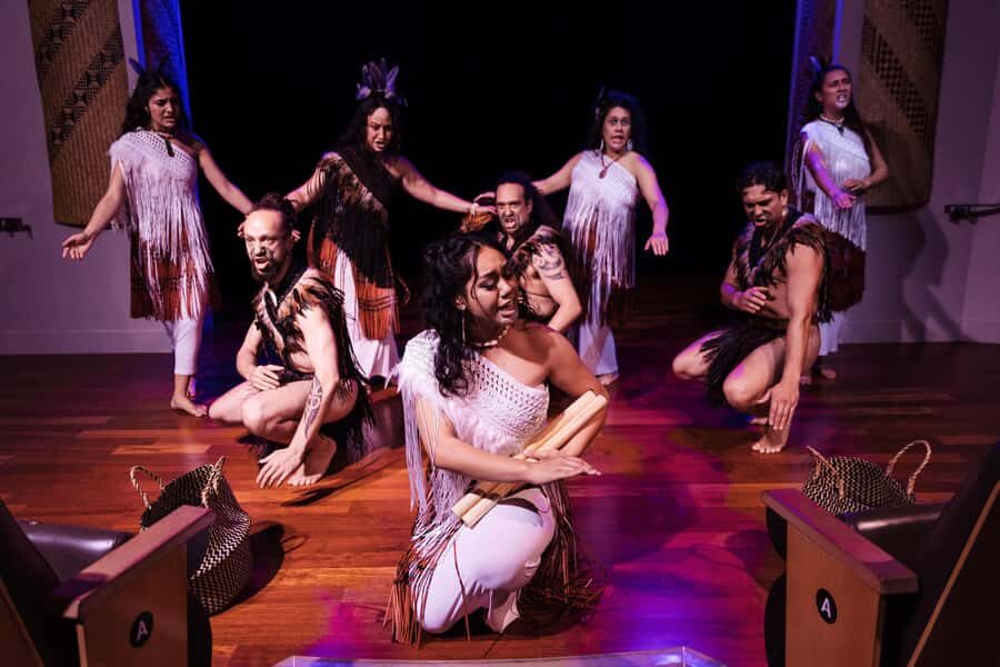 Māori Cultural Experience & Auckland Museum Admission - Your all-day museum ticket: what to do after the performance