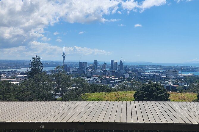 Private Auckland best Spots + Piha beach and rainforest day Tour - Memorial gardens, then Arataki Visitor Centre near Waitakere Ranges