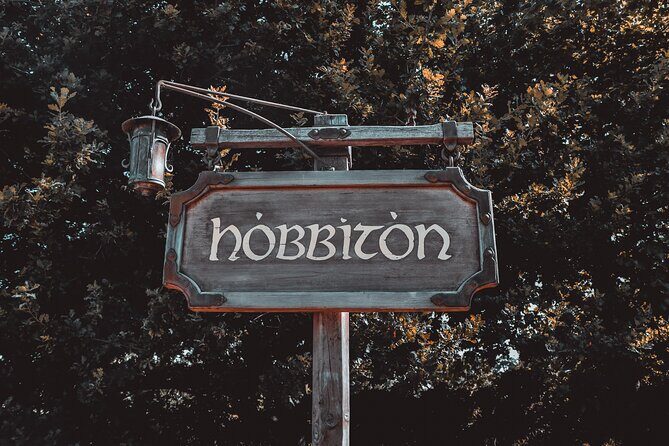 Private Hobbiton & Blue Springs Day Trip from Auckland - Comfort, privacy, and what to do if you have a family