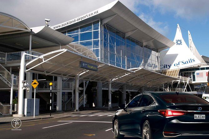 Private Luxury Airport Transfers in Auckland – Sedans & Vans - Key points to know before you land in Auckland