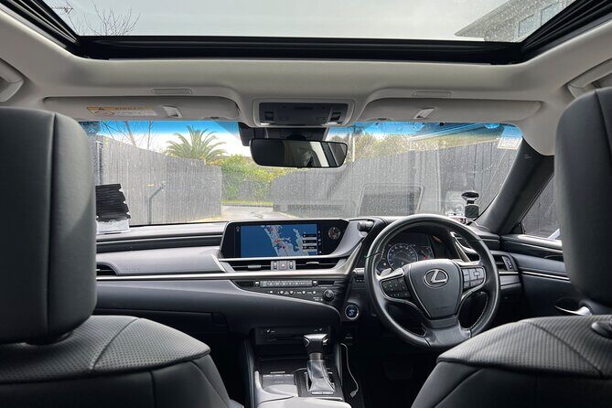 Private Luxury Airport Transfers in Auckland – Sedans & Vans - Who this Auckland luxury transfer is best for
