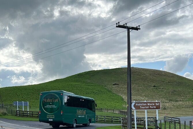 Private Round Trip Transport To Hobbiton From Auckland - Price and Value: What $431.30 Really Buys