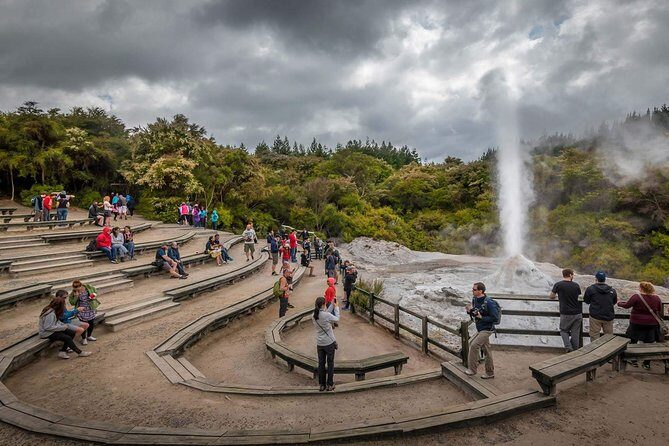 Private Tour [2 Days]: Auckland to Waitomo Caves, Rotorua, Te Puia & Wai-O-Tapu - Wai-O-Tapu Thermal Wonderland: self-guided walking through volcanic color