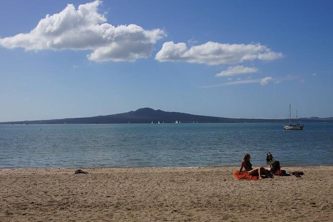 Private Tour: Auckland City and Countryside Tour - Booking Timing and What to Expect on the Day