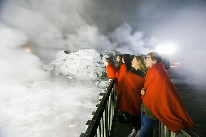 Private Tour From Auckland to Rotorua & Waitomo Glowworm Caves, Small group - Food, pacing, and couple-friendly comfort: what’s included (and what to bring)