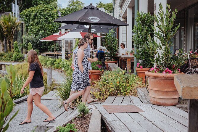 Private tour - Matakana Art & Wine Village - Who should book this Matakana Art & Wine Village tour?