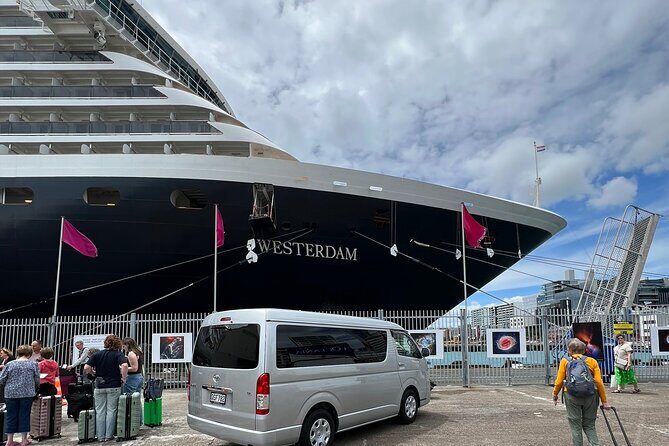 Private Transfer From Cruise Ship To Auckland Airport - Cruise Day Fix: Meet Your Driver at Princess Wharf or Queens Wharf